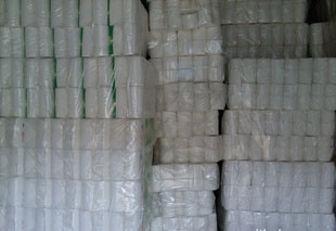 提供高質(zhì)量的100%全木漿白包擦手紙