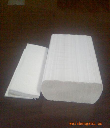供應擦手紙（papertowel)
