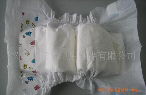 強烈吸收紙尿褲，舒服輕便