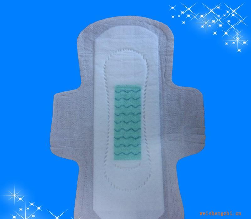 負離子衛生巾OEM廠家代加工貼牌生產加工外貿衛生巾衛生棉生產