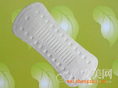  新買衛生巾 放微波爐微熱能殺菌消毒 