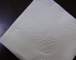 餐館餐巾紙質量堪憂