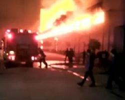 福建又一紙企大火