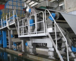 造紙機的真空引紙