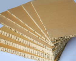 力爭鄂西大的紙板超市——宇興環(huán)保