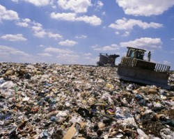 國務(wù)院：力爭(zhēng)2020年年底前基本實(shí)現(xiàn)固體廢物零進(jìn)口