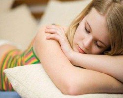 衛(wèi)生巾這樣用，婦科疾病肯定會找上你！