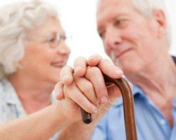 成人紙尿褲怎么穿以及適用的人群！