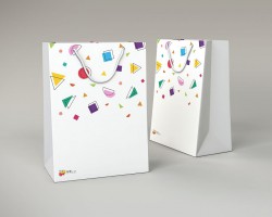 商務(wù)部：引導(dǎo)商場、超市等場所通過積分獎(jiǎng)勵(lì)等激勵(lì)手段推廣使用環(huán)保布袋、紙袋等非塑制品和可降解塑料袋